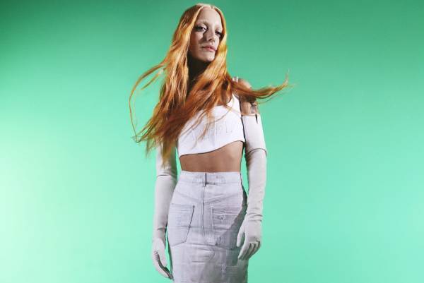 LEVANTE ''VIVO'' è il brano in gara al prossimo Festival di Sanremo